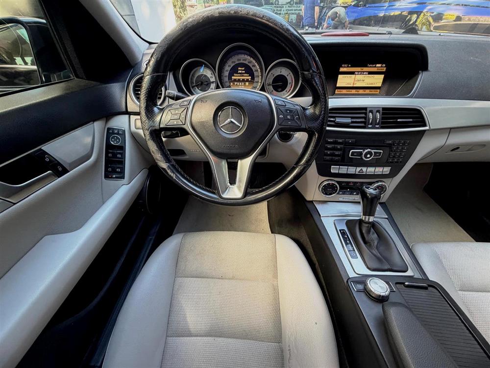 Mercedes-Benz C-Class C220 CDI Blueefficiency Dascination Görsel 18