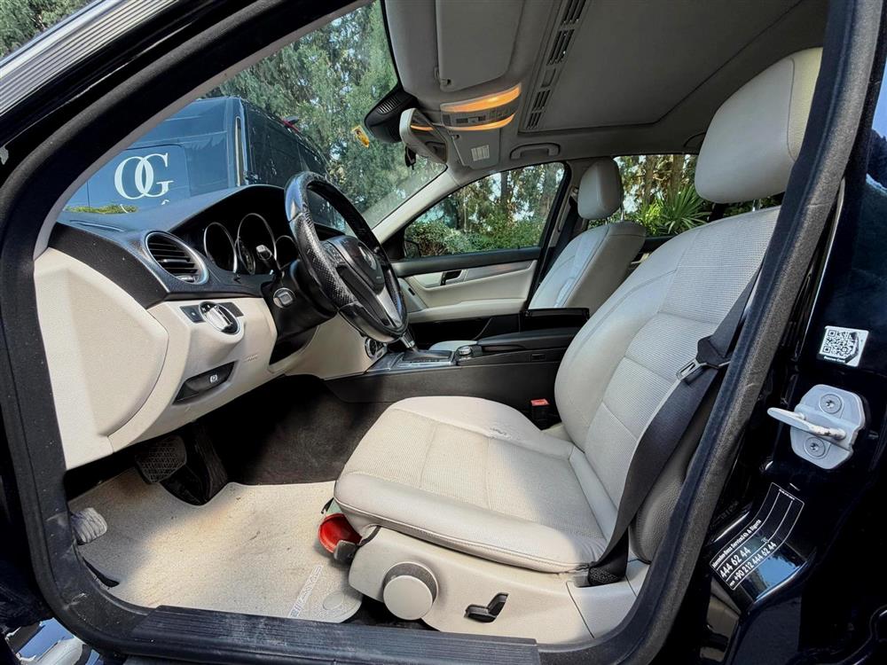 Mercedes-Benz C-Class C220 CDI Blueefficiency Dascination Görsel 15