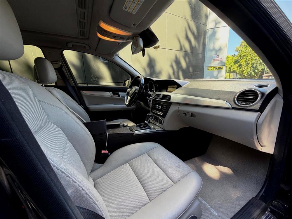 Mercedes-Benz C-Class C220 CDI Blueefficiency Dascination Görsel 14