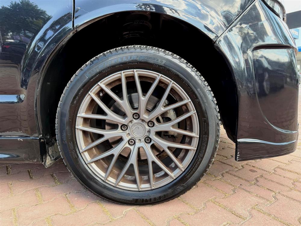 Volkswagen Transporter 2,0 TDI VIP Görsel 3